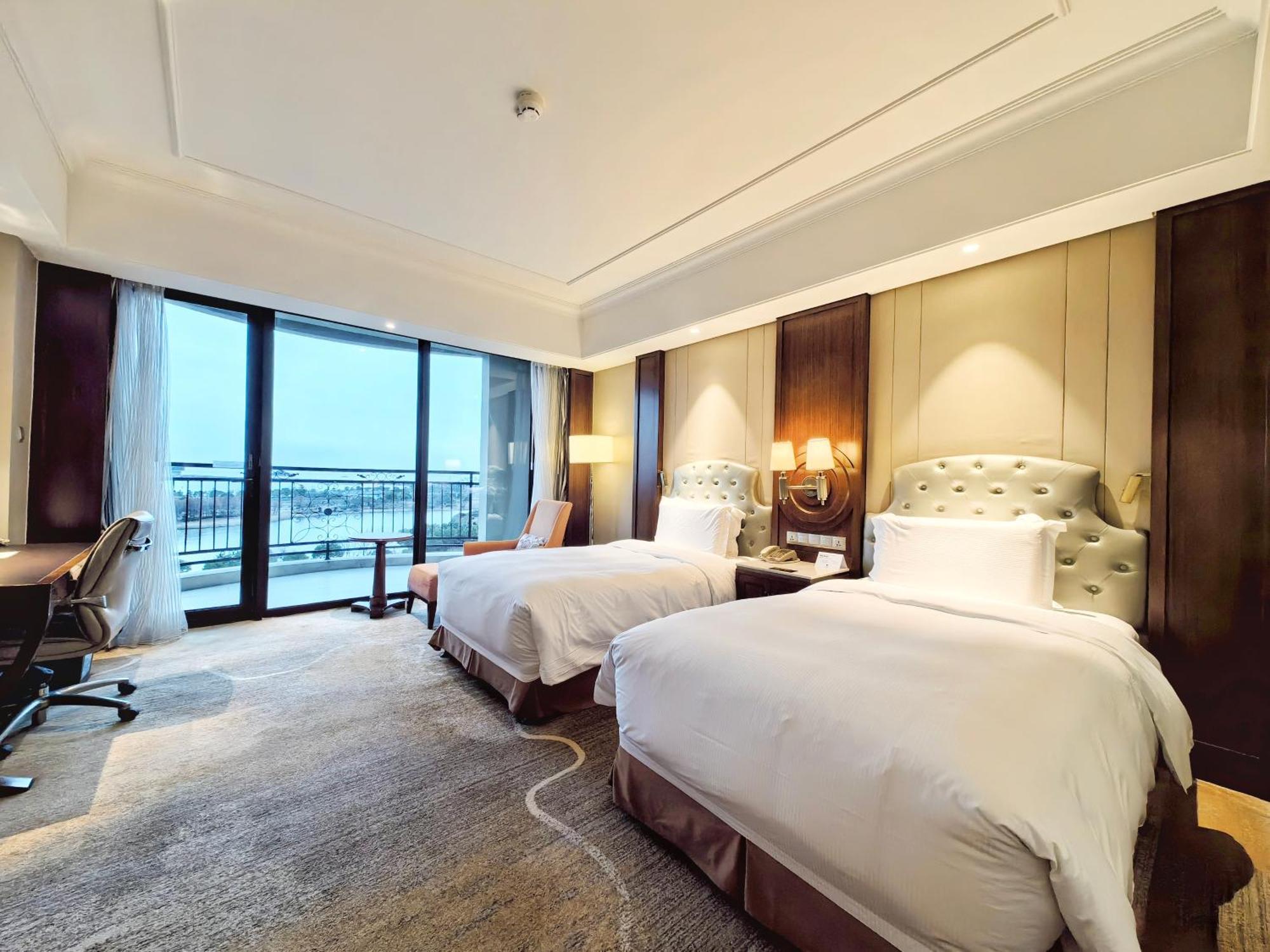 Doubletree By Hilton Ningbo - Chunxiao Ξενοδοχείο Εξωτερικό φωτογραφία