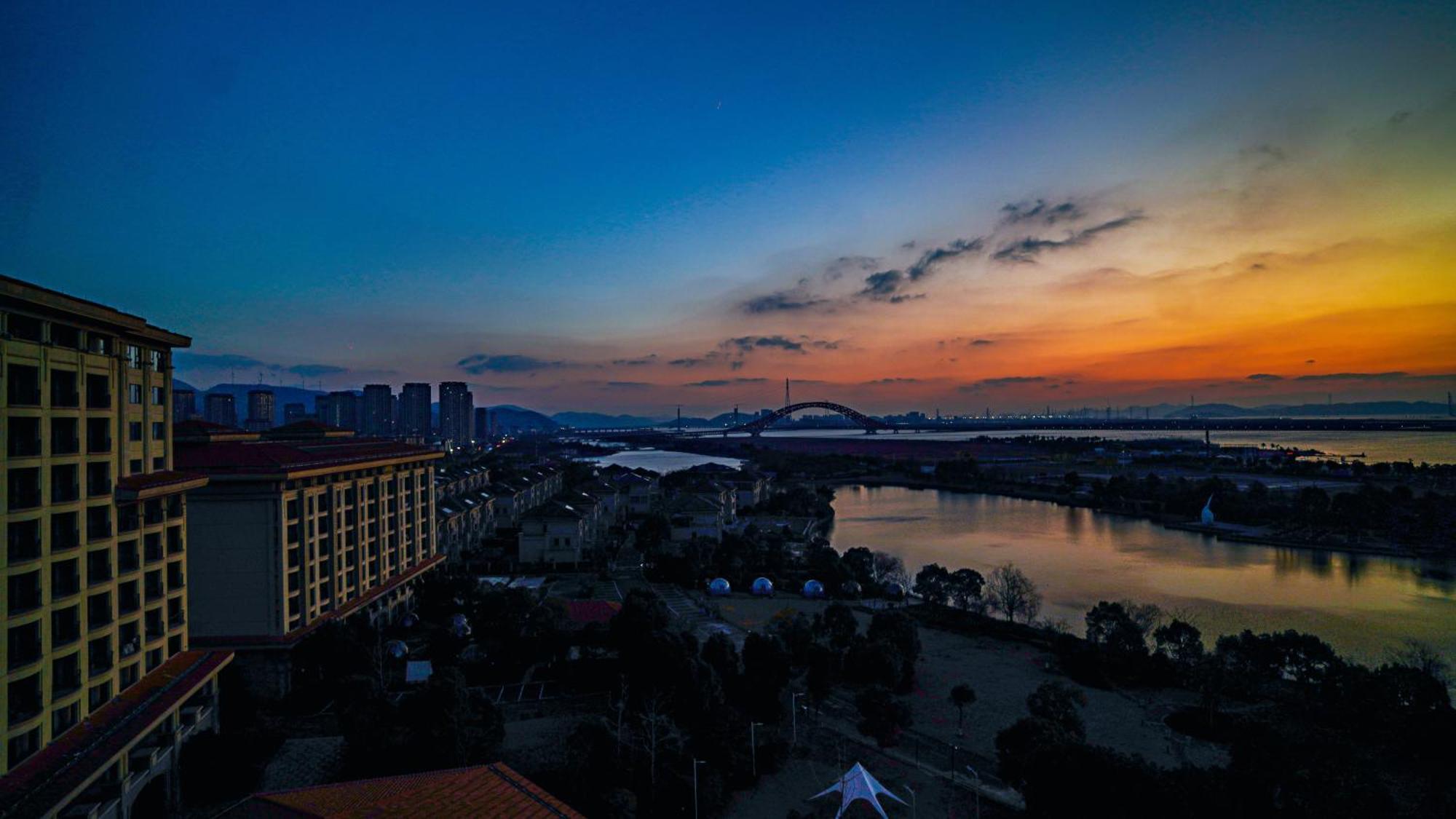 Doubletree By Hilton Ningbo - Chunxiao Ξενοδοχείο Εξωτερικό φωτογραφία